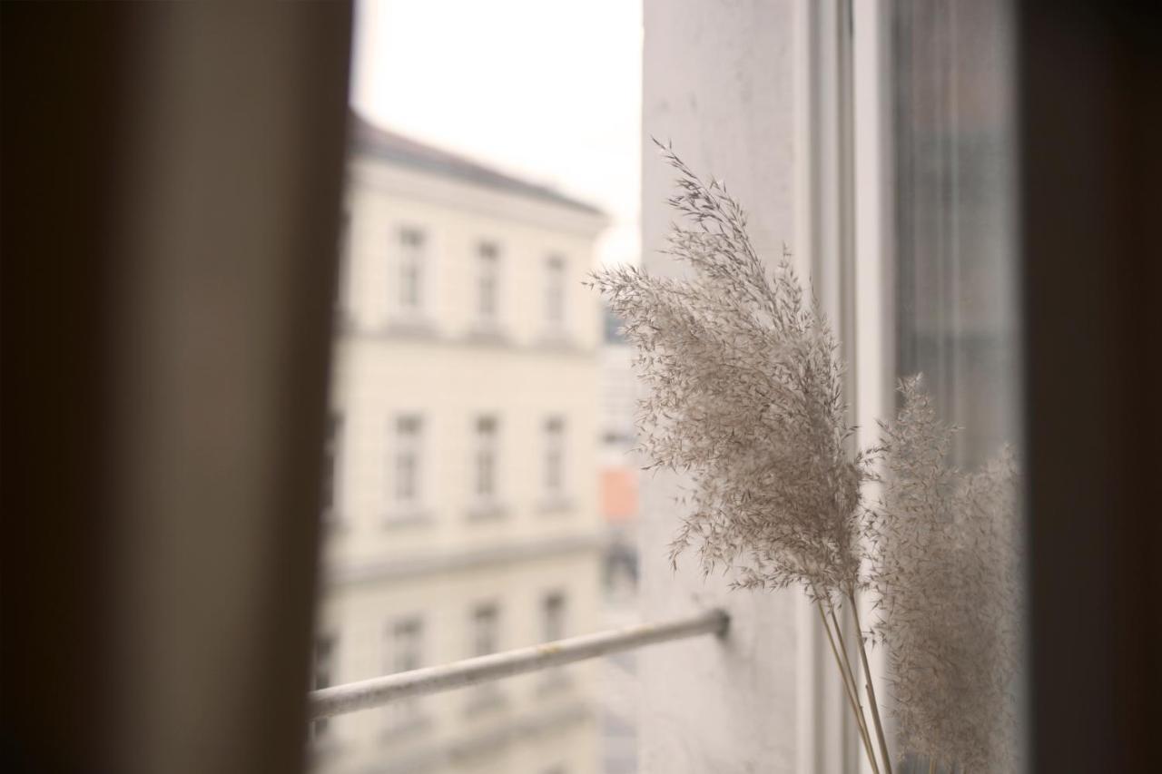 By The River And City Center - Comfortable Rooms Wrocław Exterior foto